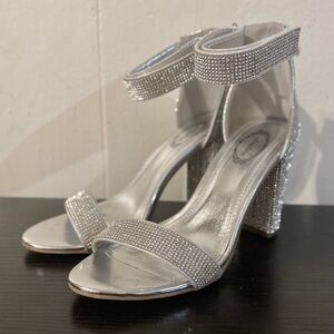Catalina Sparkling Silver Heels